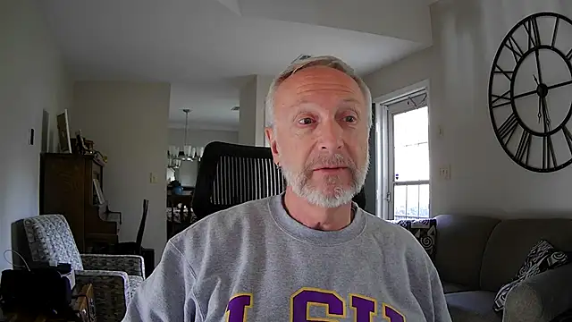 Snapshot of ApolloThrust chatting on November 2025 07:38:02 PM ApolloThrust online show from November 2025 07:38:02 PM