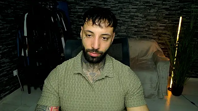 Snapshot of MasculineGuy99 chatting on March 2026 08:56:02 PM MasculineGuy99 online show from March 2026 08:56:02 PM