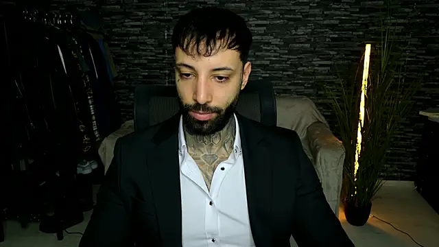 Snapshot of MasculineGuy99 chatting on March 2026 07:06:01 PM MasculineGuy99 online show from March 2026 07:06:01 PM