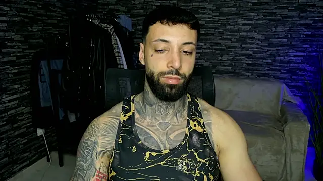 MasculineGuy99 online show from May 2026 08:14:02 PM