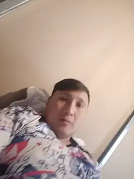 Chyynoxxx online show from June 2026 08:13:02 PM
