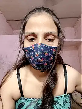 Snapshot of DIVINEDIVAA chatting on October 2025 07:34:02 PM DIVINEDIVAA online show from October 2025 07:34:02 PM