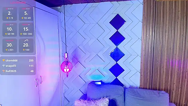 Matti sofia  online show from October 2025 07:05:01 PM