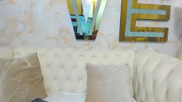 Snapshot of Emilycute18__ chatting on October 2025 09:26:02 PM Emilycute18 online show from October 2025 09:26:02 PM