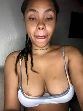 Snapshot of Itanydiorr chatting on December 2025 12:34:02 PM Itanydiorr online show from December 2025 12:34:02 PM