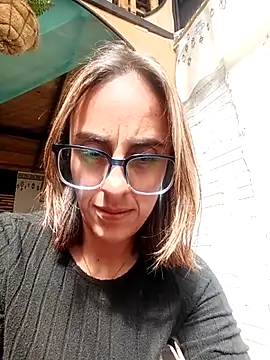 Snapshot of Jade_1-9 chatting on October 2025 07:11:02 PM Jade 1-9 online show from October 2025 07:11:02 PM