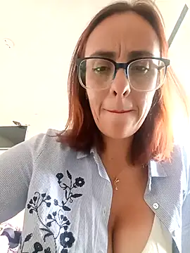 Snapshot of Jade_1-9 chatting on November 2025 07:14:02 PM Jade 1-9 online show from November 2025 07:14:02 PM