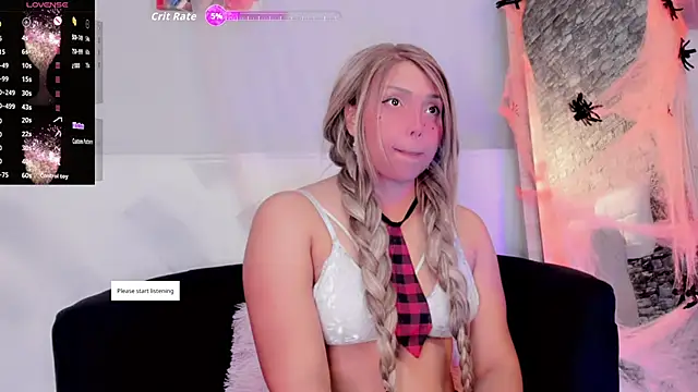 Snapshot of Molly_Logan chatting on October 2025 08:32:01 PM Molly Logan online show from October 2025 08:32:01 PM