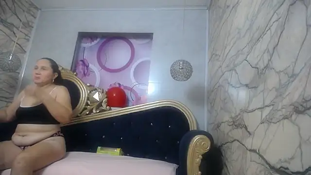 Snapshot of kimberly_candy chatting on December 2025 07:19:02 PM kimberly candy online show from December 2025 07:19:02 PM