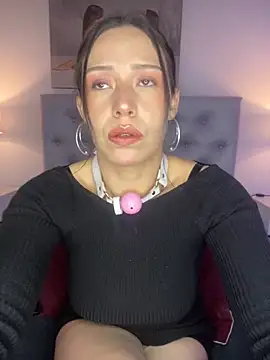 Snapshot of Mariaaam_ chatting on October 2025 12:05:01 PM Mariaaam online show from October 2025 12:05:01 PM