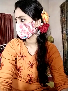 Snapshot of night_queeen7 chatting on October 2025 06:38:02 PM night queeen7 online show from October 2025 06:38:02 PM