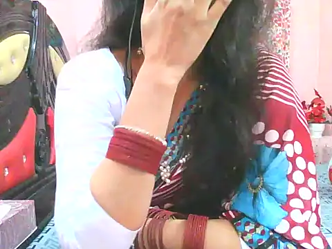 Snapshot of night_queeen7 chatting on November 2025 07:03:02 PM night queeen7 online show from November 2025 07:03:02 PM