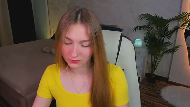 Snapshot of AngelAnabelle chatting on October 2025 09:02:01 PM AngelAnabelle online show from October 2025 09:02:01 PM