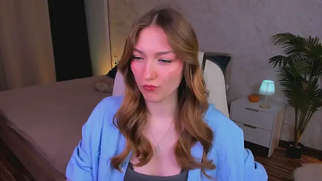 Snapshot of AngelAnabelle chatting on November 2025 08:47:02 PM AngelAnabelle online show from November 2025 08:47:02 PM