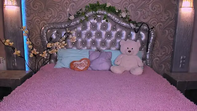 Snapshot of AngelAnabelle chatting on November 2025 08:41:02 PM AngelAnabelle online show from November 2025 08:41:02 PM