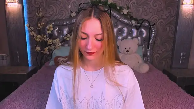 Snapshot of AngelAnabelle chatting on November 2025 08:02:01 PM AngelAnabelle online show from November 2025 08:02:01 PM