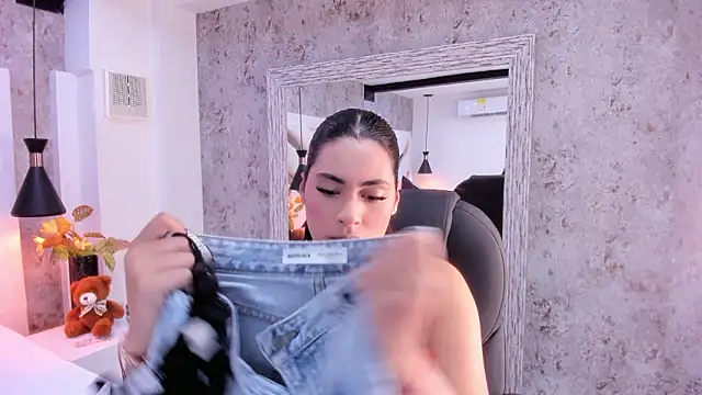 Vanessa Rain  online show from February 2026 07:40:01 PM