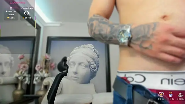 Snapshot of ElianKeiser chatting on October 2025 12:34:02 PM ElianKeiser online show from October 2025 12:34:02 PM