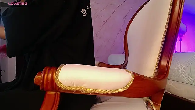 Charlotte ebony  online show from February 2026 08:46:02 PM