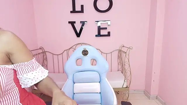 Snapshot of ingrid03_taffur chatting on October 2025 07:44:01 PM ingrid03 taffur online show from October 2025 07:44:01 PM