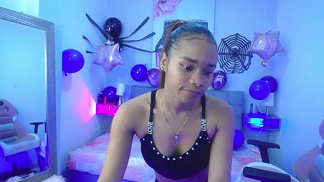 Snapshot of ingrid03_taffur chatting on October 2025 08:05:01 PM ingrid03 taffur online show from October 2025 08:05:01 PM