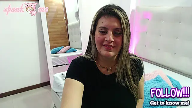 Snapshot of sweet_christtydiaz chatting on October 2025 09:21:01 PM sweet christtydiaz online show from October 2025 09:21:01 PM
