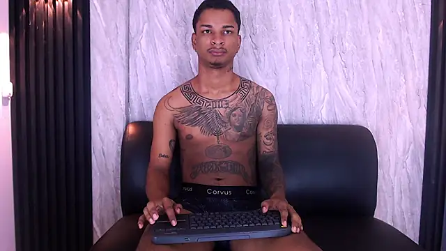 Snapshot of TimmCloud chatting on November 2025 11:31:02 AM TimmCloud online show from November 2025 11:31:02 AM