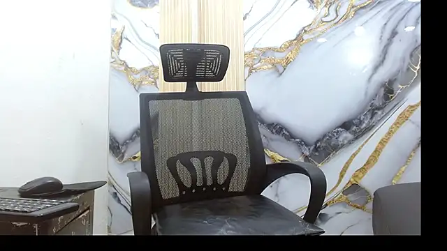 Snapshot of TimmCloud chatting on December 2025 07:53:02 PM TimmCloud online show from December 2025 07:53:02 PM