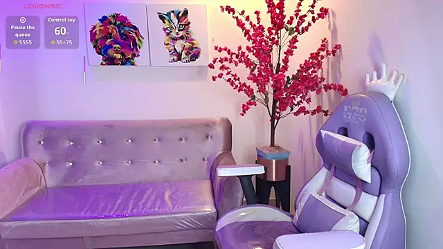 Summer miller online show from November 2025 11:44:01 AM