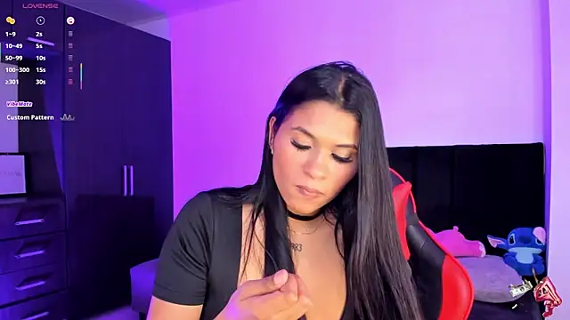 Snapshot of Gemma-ros chatting on November 2025 08:19:01 PM Gemma-ros online show from November 2025 08:19:01 PM