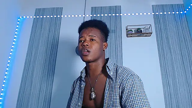 Snapshot of Dark_stallionX chatting on December 2025 07:20:02 PM Dark stallionX online show from December 2025 07:20:02 PM