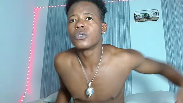 Snapshot of Dark_stallionX chatting on December 2025 08:17:01 PM Dark stallionX online show from December 2025 08:17:01 PM