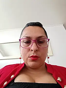Snapshot of pilar_11-84 chatting on October 2025 07:00:01 PM pilar 11-84 online show from October 2025 07:00:01 PM