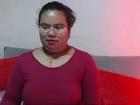 Snapshot of Charlotte_Rot2 chatting on October 2025 02:37:01 PM Charlotte Rot2 online show from October 2025 02:37:01 PM