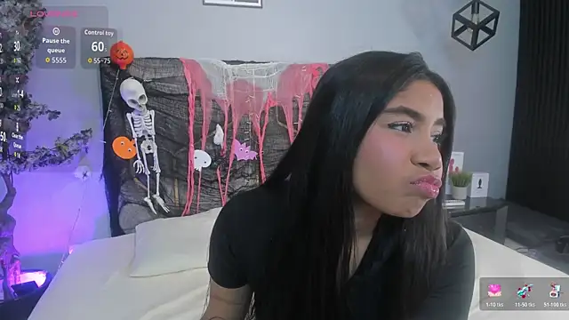 Snapshot of Nahomycarterr chatting on October 2025 07:47:02 PM Nahomycarterr online show from October 2025 07:47:02 PM