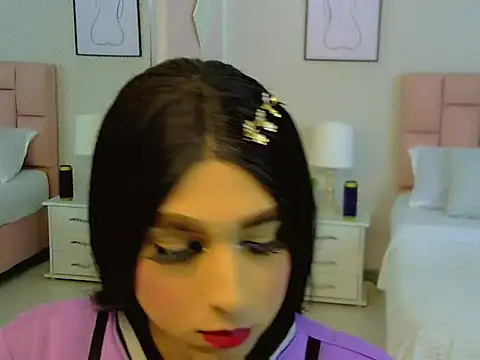 Snapshot of Luna_LaFontaine chatting on October 2025 12:13:02 PM Luna LaFontaine online show from October 2025 12:13:02 PM