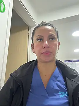 GisellTorres36 online show from May 2026 09:00:01 PM