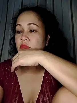 Krestanna online show from February 2026 03:27:02 PM