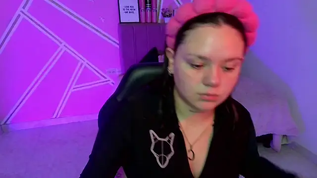 Snapshot of koning_moretti chatting on July 2026 09:39:02 PM koning moretti online show from July 2026 09:39:02 PM