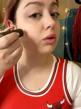 Snapshot of KellyMoors chatting on October 2025 01:13:02 AM KellyMoors online show from October 2025 01:13:02 AM