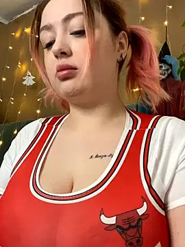 Snapshot of KellyMoors chatting on October 2025 01:22:01 AM KellyMoors online show from October 2025 01:22:01 AM