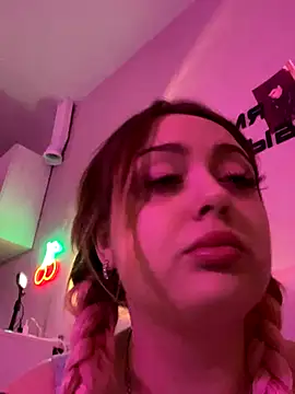 KellyMoors online show from November 2025 10:50:02 AM