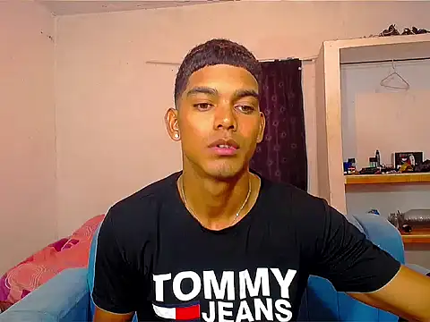 Snapshot of theMyke101 chatting on July 2026 05:26:02 AM theMyke101 online show from July 2026 05:26:02 AM