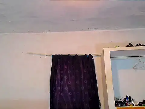 Snapshot of theMyke101 chatting on July 2026 04:48:01 AM theMyke101 online show from July 2026 04:48:01 AM