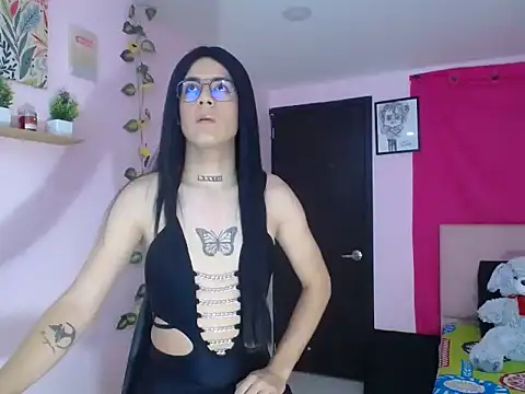Snapshot of verodivinequeen_ chatting on October 2025 09:57:02 PM verodivinequeen online show from October 2025 09:57:02 PM