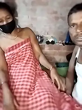 Snapshot of Rani_089 chatting on October 2025 07:03:02 PM Rani 089 online show from October 2025 07:03:02 PM