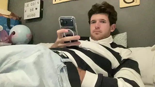 Snapshot of VersaGoo chatting on December 2025 06:26:01 PM VersaGoo online show from December 2025 06:26:01 PM