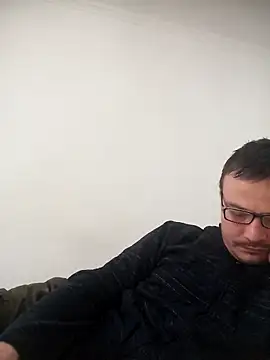 Snapshot of viktor1992-1-1 chatting on May 2026 06:08:01 AM viktor1992-1-1 online show from May 2026 06:08:01 AM