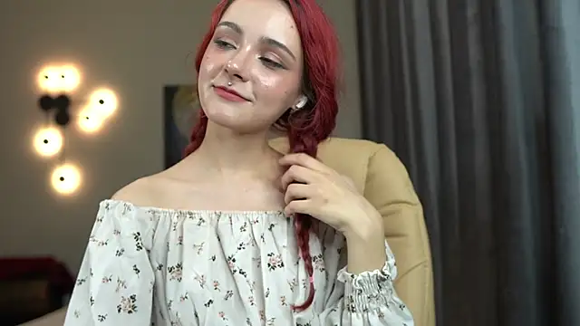 Snapshot of ElizabethMilller_ chatting on October 2025 10:06:02 PM ElizabethMilller online show from October 2025 10:06:02 PM
