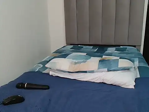 Snapshot of Sex_bomb30 chatting on October 2025 09:06:01 PM Sex bomb30 online show from October 2025 09:06:01 PM